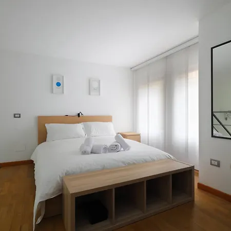 Scaldasole Loft Design 15 Min Dal Duomo *