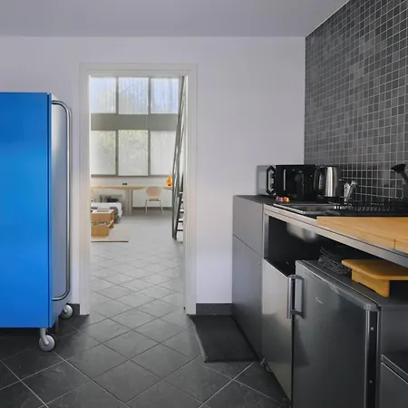 Apartment Scaldasole Loft Design 15 Min Dal Duomo Milan